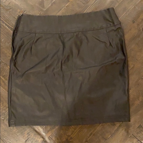 Black Faux Leather Mini Skirt - Picture 2 of 3